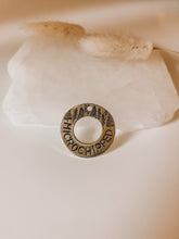 Load image into Gallery viewer, Microchipped Washer Tag